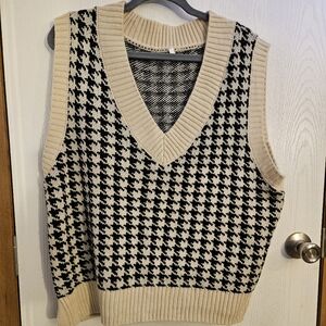 Hounds tooth sweater vest womens size L